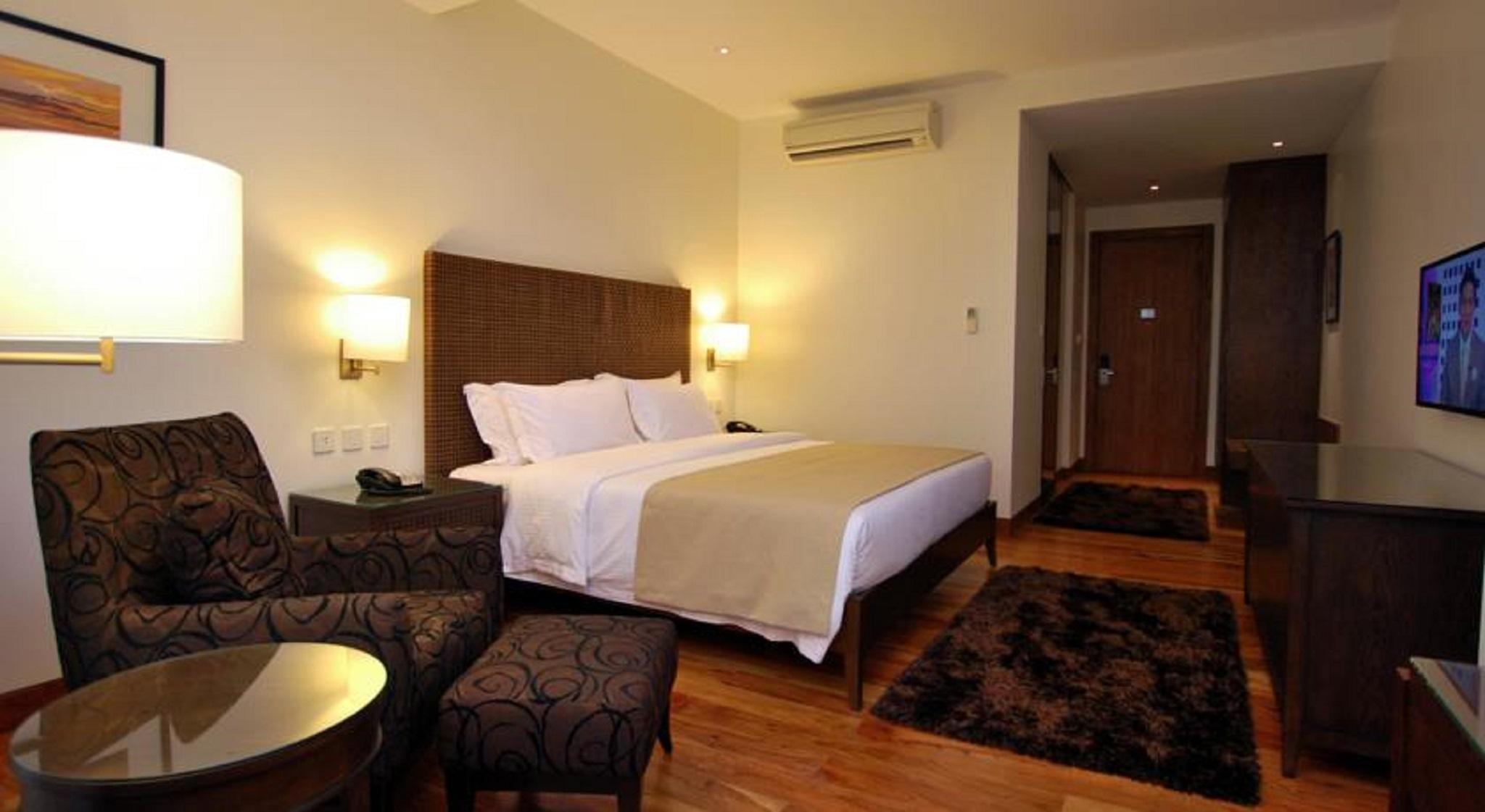 Hotel Garden Grand Makati City